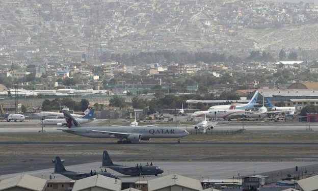 Urgente: Explosión en aeropuerto de Kabul