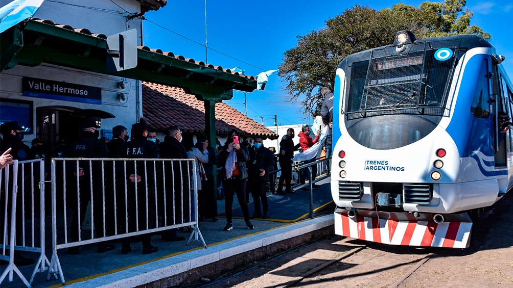  El servicio contará con cuatro trenes diarios de lunes a viernes y el pasaje desde Córdoba a Valle Hermoso costará 19 pesos.