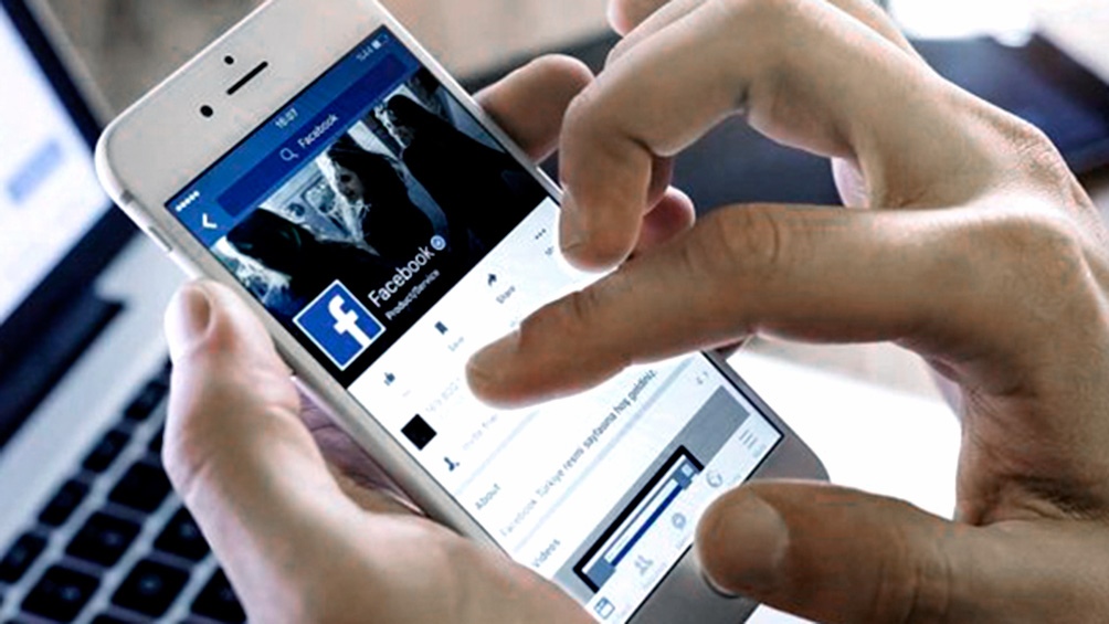 La iniciativa ofrece orientación a las personas sobre qué hacer cuando se encuentran en las redes sociales con un contenido que expone a los menores.
