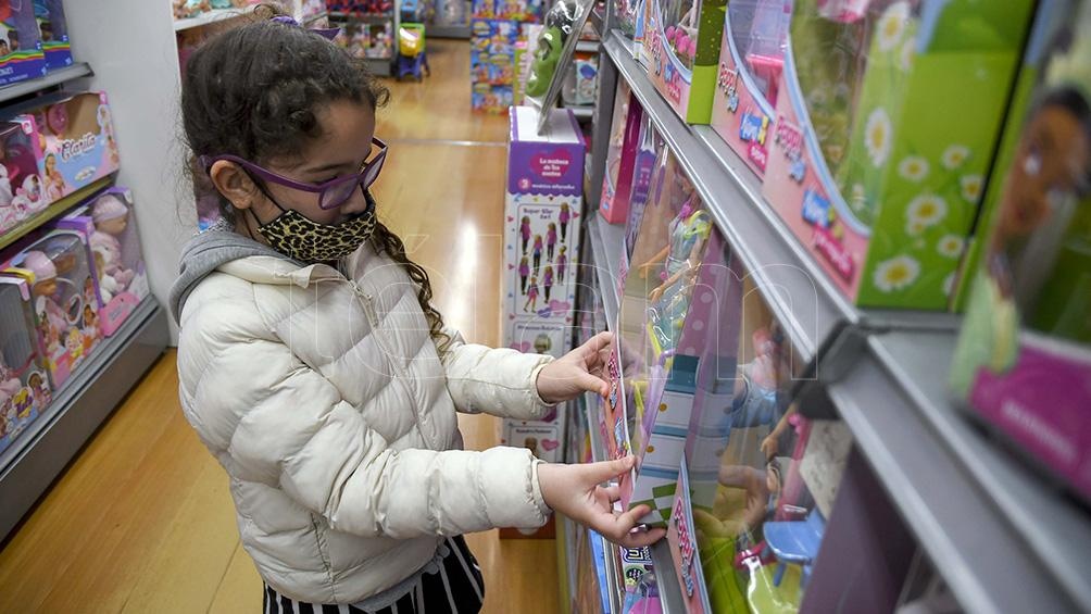 Los precios de los juguetes arrancan en $ 400 y en el caso de los monopatines los precios comienzan en $ 2.500.