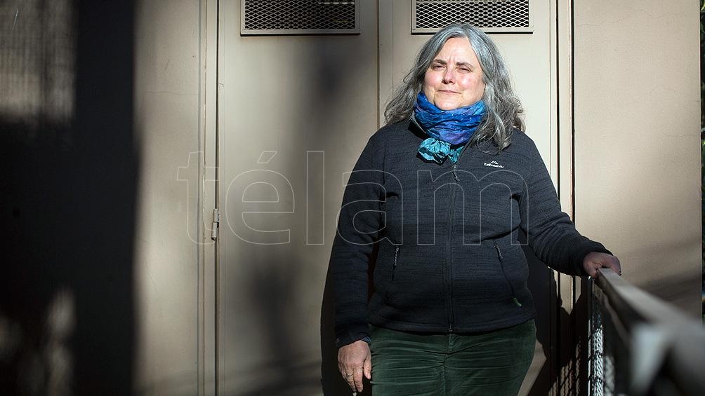 Vera vivió las últimas semanas de manera intensa, con reuniones desde la 1 de la mañana hasta las 9 para coincidir con colegas de otras partes del mundo. Foto: Florencia Downes.