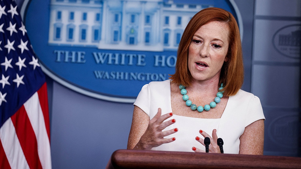 El Gobierno trabaja para "desarrollar un proceso seguro para los viajes internacionales", dijo Psaki. Foto: AFP.