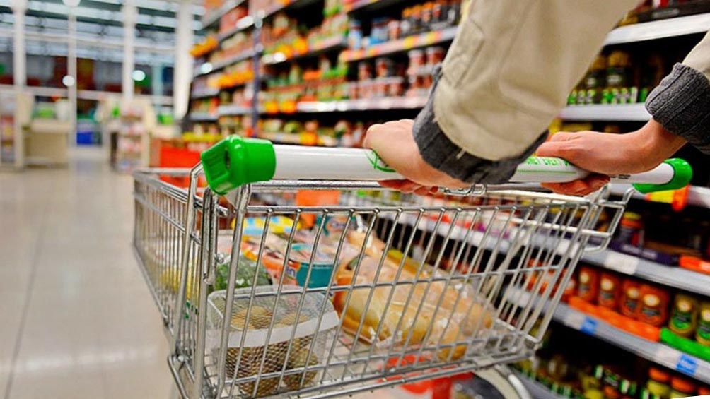 Las ventas en los supermercados crecieron durante junio 1% en relación a igual mes de 2020.