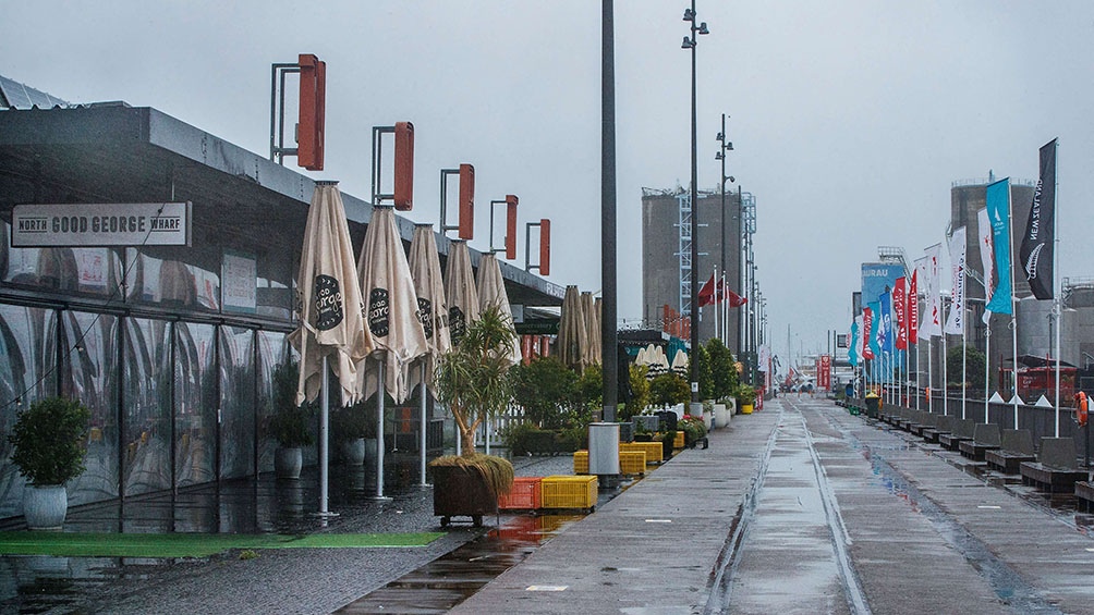 Auckland, la ciudad más grande del país oceánico, se enfrenta a un bloqueo aún más prolongado que se extenderá por lo menos hasta fines de agosto.