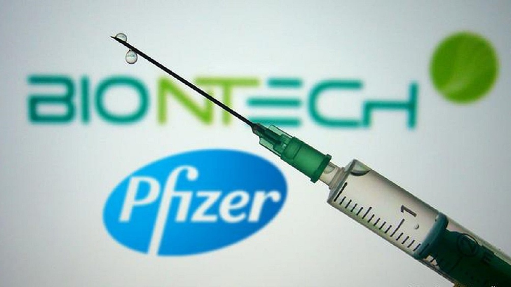 El gobierno británico anunció que esperan que el programa arranque en las próximas semanas. Por el momento, brindarán solo la primera dosis. La única vacuna aprobada para menores de 18 años en ese país es la de Pfizer-BioNTech.