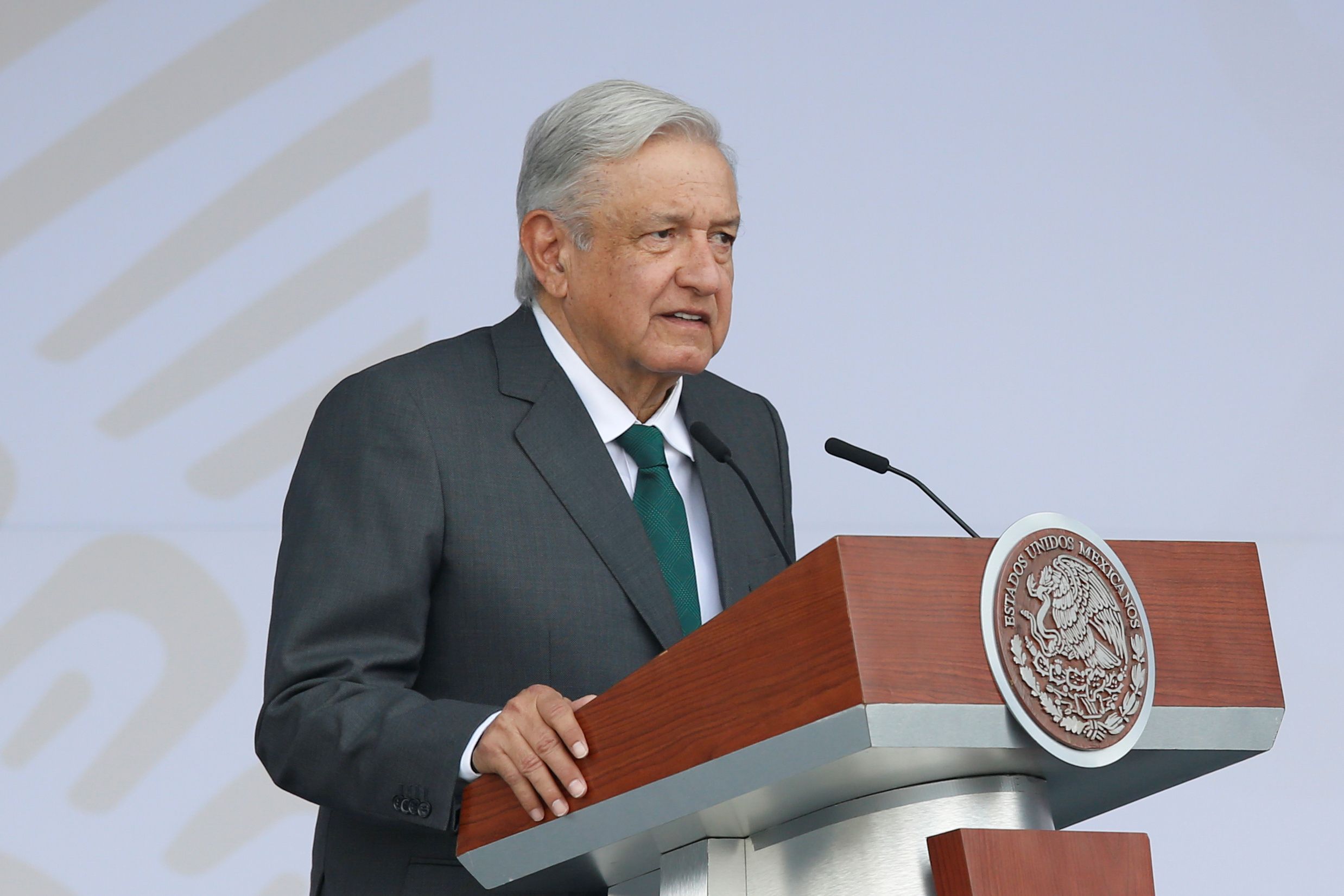 AMLO reiteró su apoyo a Cuba, condenó el bloqueo económico de EEUU e insistió en la unión de América