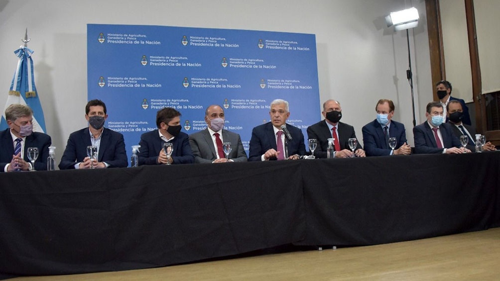 La reunión con representantes del campo finalizó con acuerdos.