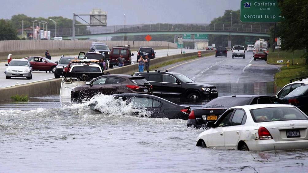 Las lluvias fueron provocadas por el huracán Ida que ingresó la semana pasada por el sur de EEUU.