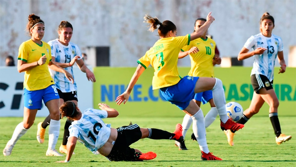 Argentina perdió ante Brasil, en un amistoso preparatorio para la Copa América. Foto: @Argentina