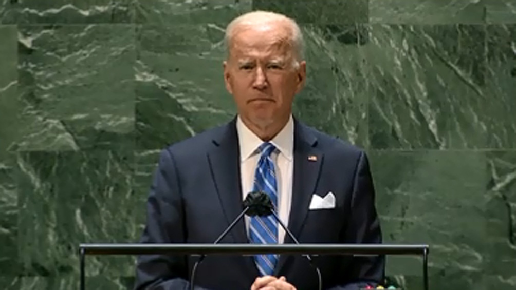 "Estamos en un punto de inflexión en la historia", sentenció Biden .