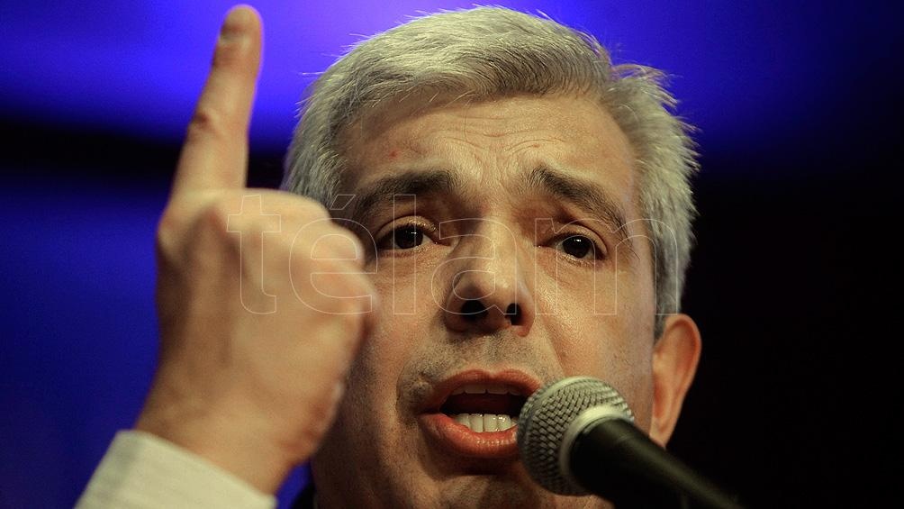 El ministro subrayó que "el objetivo es que trabajemos juntos para recuperar esos sueños". Foto: Diego Izquierdo
