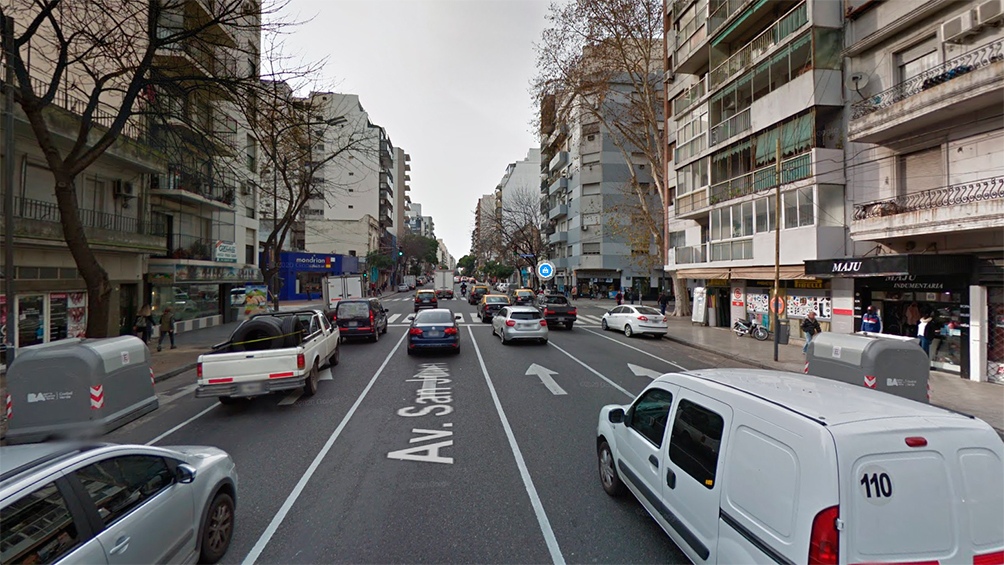Los hechos sucedieron en Avenida San Juan al 3600, esquina Colombres (Captura: googlemaps).