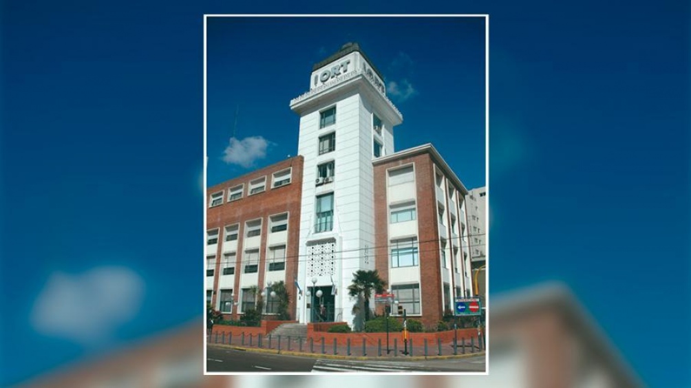 Tres alumnos de entre 7 y 9 años del colegio porteño ORT dieron positivos de la variante Delta de coronavirus.