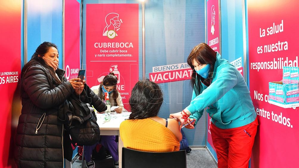 En el distrito bonaerense son 154.191 las personas de este grupo poblacional que iniciaron su esquema de vacunación (Foto: Paula Ribas).