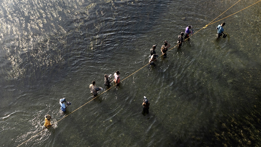 Los haitianos forman parte de una ola de miles de migrantes agolpados desde hace varias semanas. (Foto AFP)