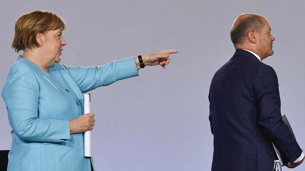 Merkel busca diferenciarse de Olaf Scholz. Foto: AFP