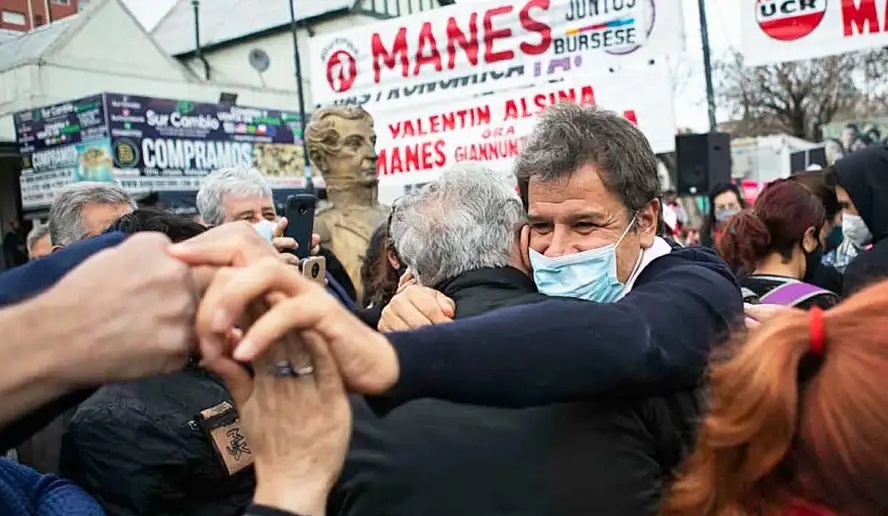 Campaña “paralela”: Facundo Manes prepara una gira por el país y vendrá a Mendoza