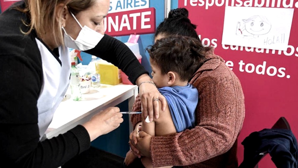 El ministro Nicolás Kreplak, dijo que "1.050.000 chicos de entre tres y 11 años se encuentran inscriptos" para vacunarse. Foto Gustavo Amarelle 