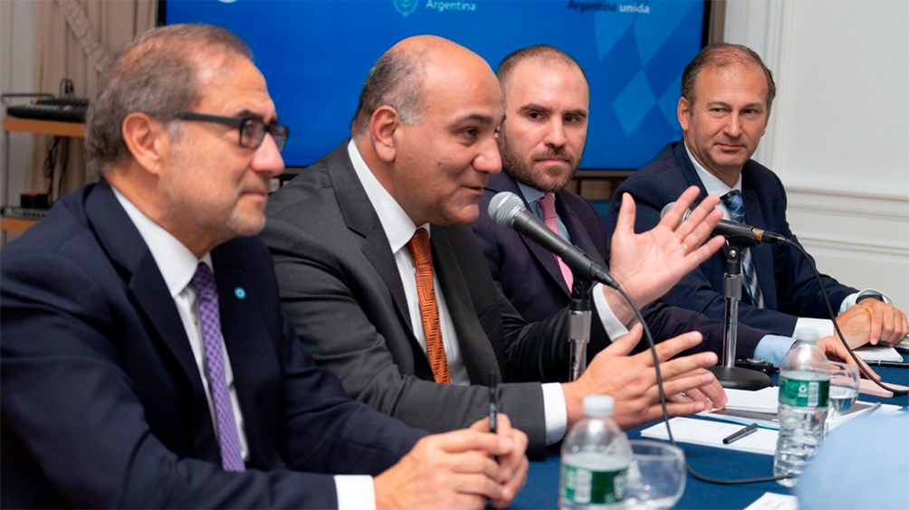 Manzur: "Un acuerdo positivo con el FMI es una prioridad que involucra a todos los sectores de la sociedad argentina".