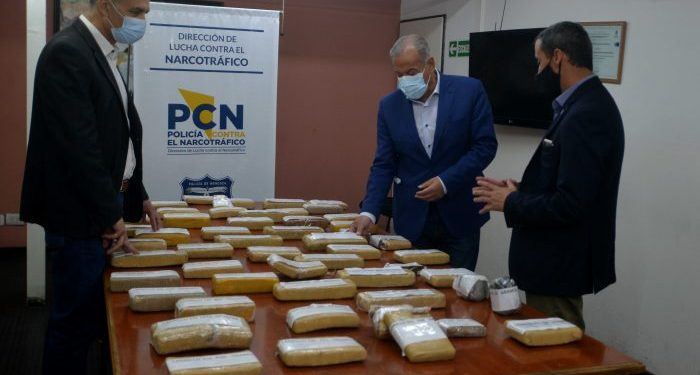 El Ministerio de Seguridad de Mendoza jura que en 22 meses lleva desbaratados más de 500 kiosquitos de droga