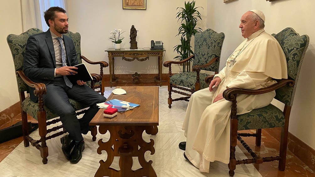 El Papa llamó a "abrirse y mirar hacia el futuro, sobre todo en este final de pandemia".