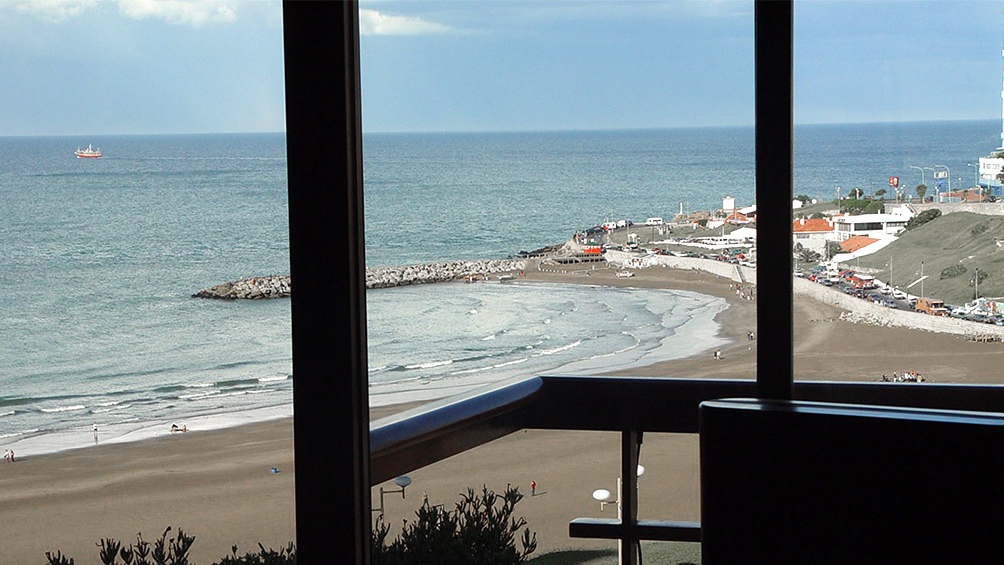 Se reactiva el turismo y se espera una gran temporada en la Costa Atlántica.