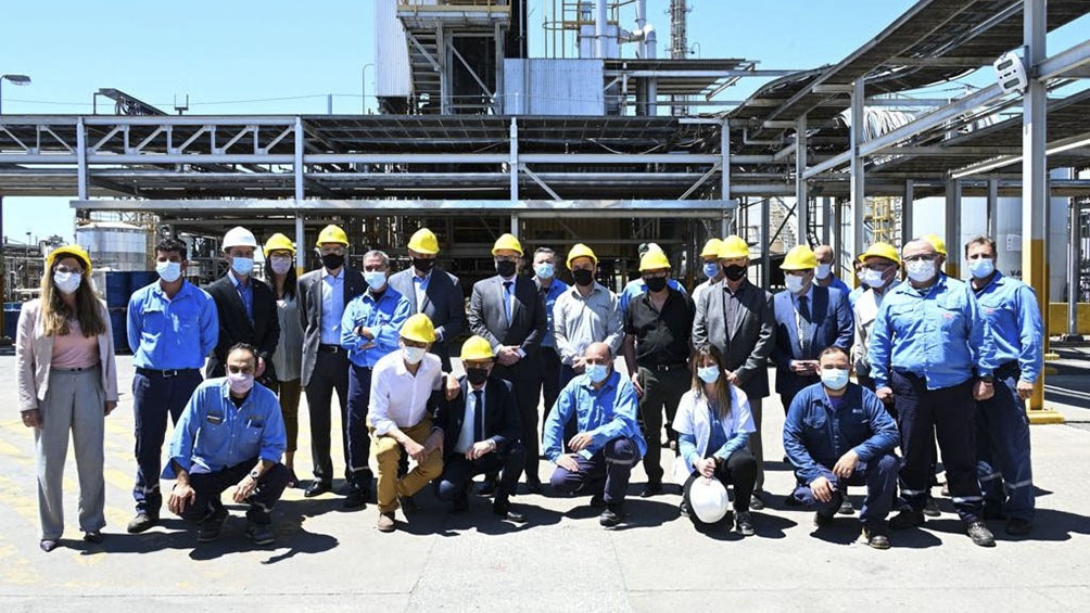 Reunión de Kulfas y Perotti en Dow para iniciar una mesa de diálogo por su continuidad