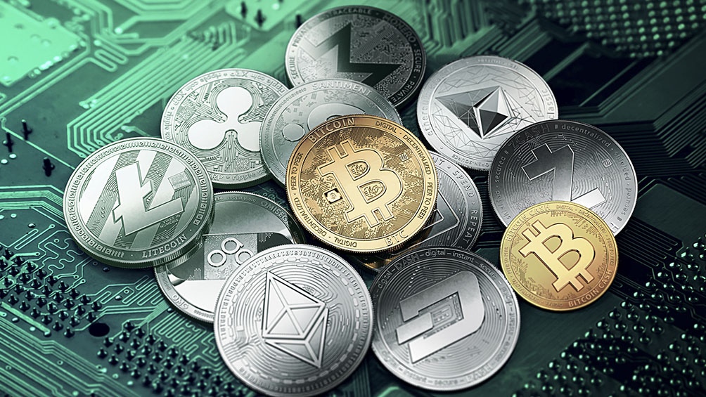 Las sociedades de bolsa aseguran que en otros países pueden ofrecer criptomonedas. 