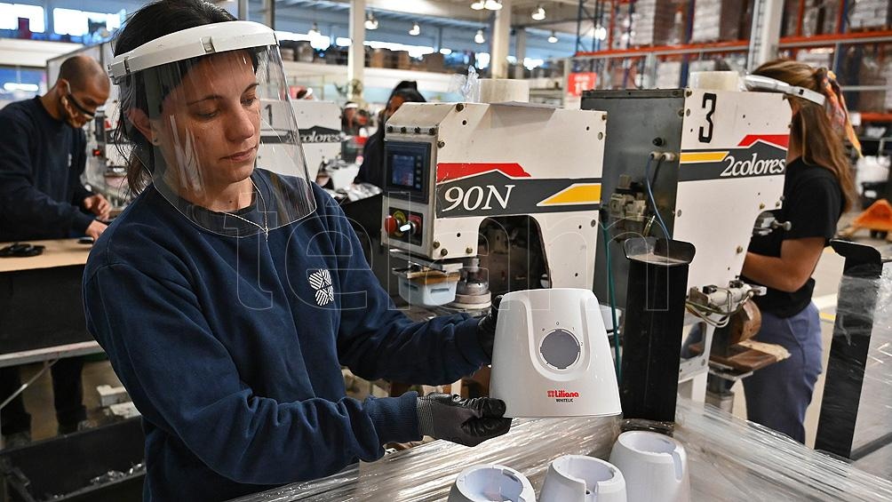 "Tenemos un optimismo implícito con este país. No nos da lo mismo tener 1.100 empleados o 500". Foto: Sebastián Granata