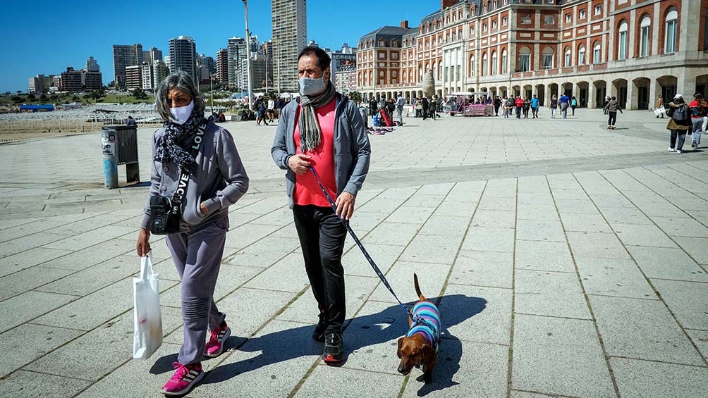 Mar del Plata y toda la costa bonaerense vive un fin de semana puente como hace mucho no se daba. (Foto: Diego Izquierdo)