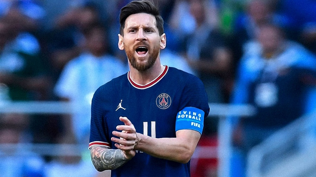 Messi ya le había enviado a Francisco varias camisetas que usó durante su paso por el Barcelona de España. Foto: AFP