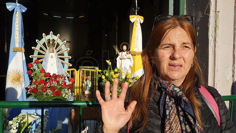 Miles de personas marchan a Luján con barbijos y cuidados sanitarios