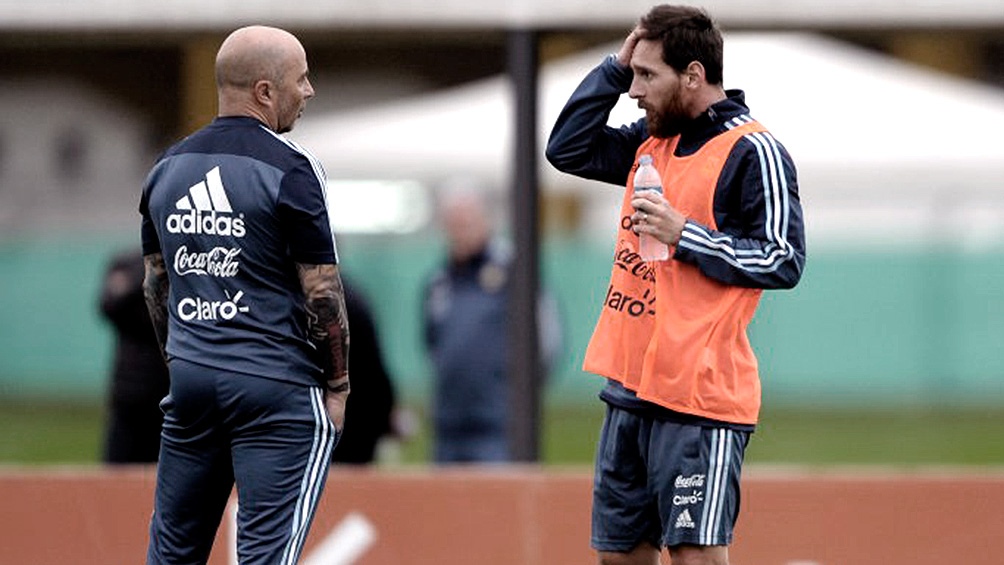 Sampaoli y Messi, en tiempos de Selección Argentina. Foto: archivo