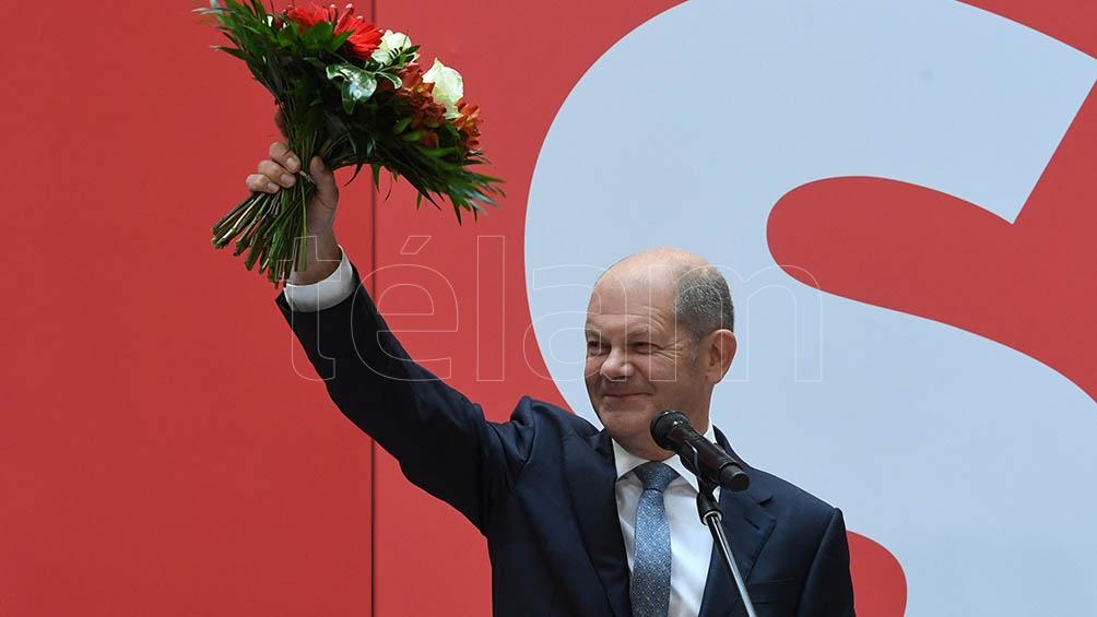 Olaf Scholz y su agrupación mostraron hasta el momento una postura ambivalente sobre el tema patentes. Foto: AFP
