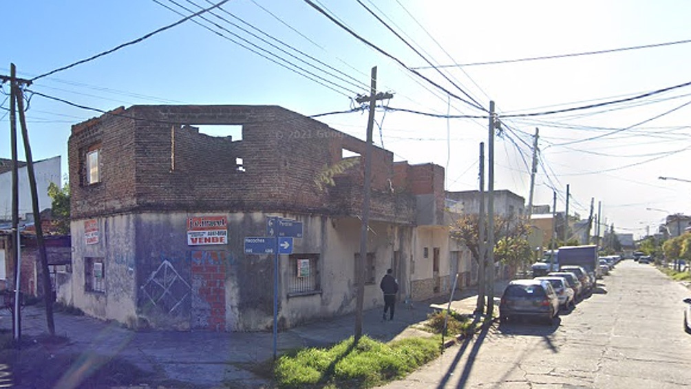 La persecución se inició en la esquina de las calles Necochea y Pedriel y terminó en el barrio Las Antenas de La Matanza.