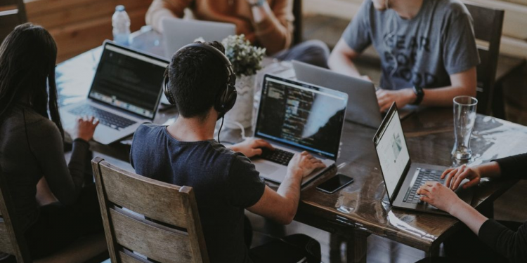 Advierten sobre una vulnerabilidad en Zoom que permite obtener acceso remoto a la máquina del usuario