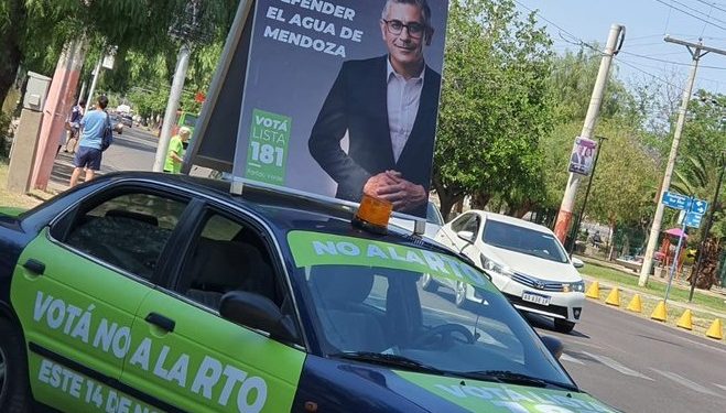 Mario Vadillo acompaña la marcha del 10N contra la Revisión Técnica Obligatoria en el kilómetro 0