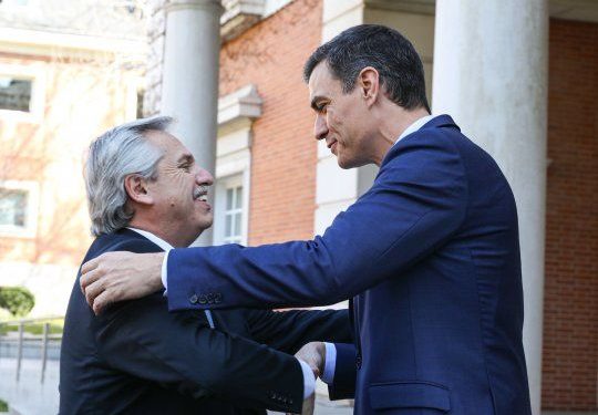 A España la salva vivir en un barrio europeo