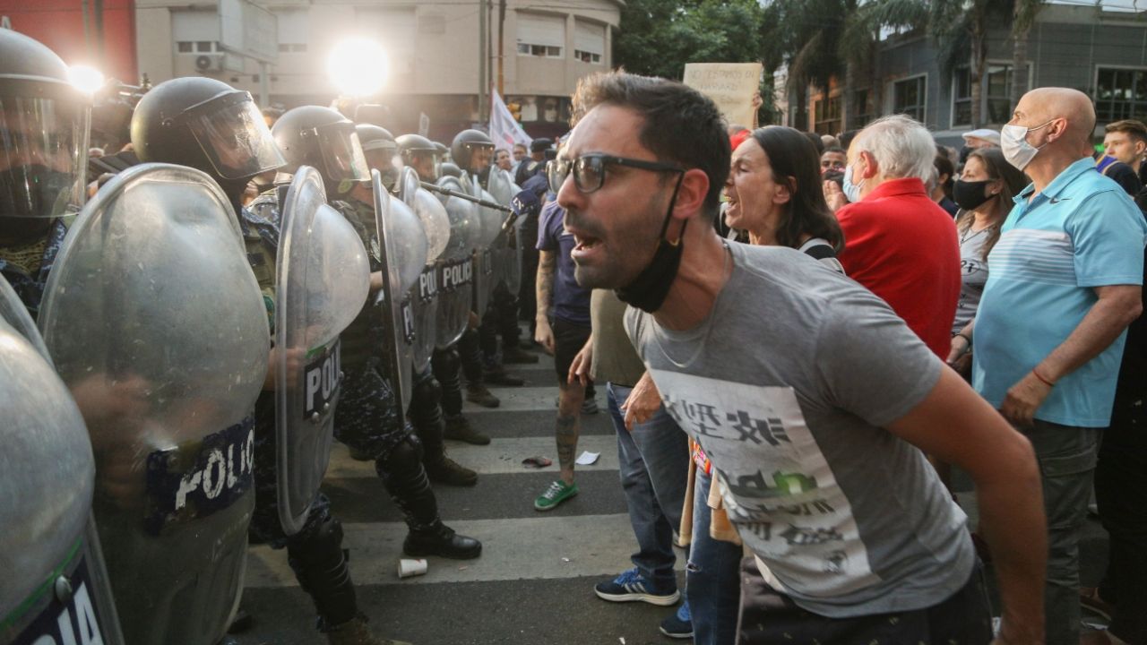 Conflicto, violencia y guerra social