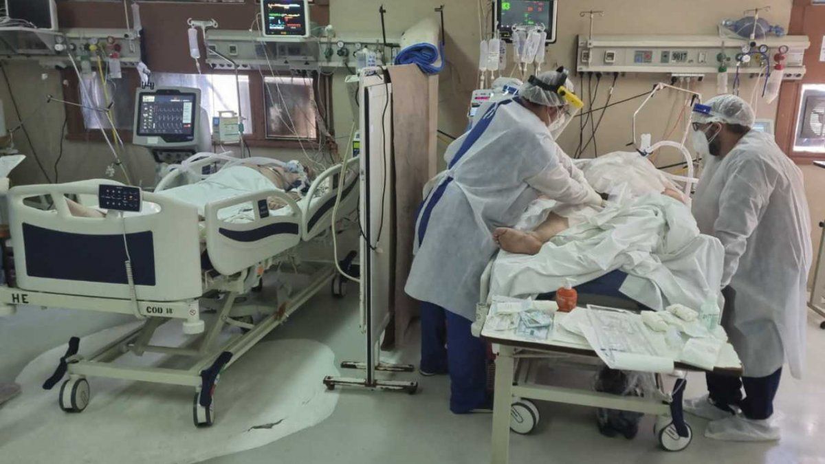 Provincia de Buenos Aires espera un “impacto fuerte” de casos tras las fiestas y no descarta restricciones