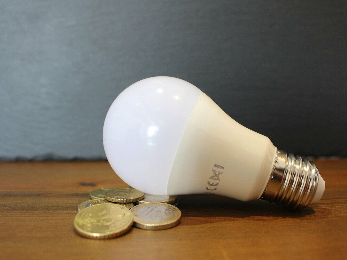 Foto: Así se revisa la factura de la luz para poder subsanar errores (Pixabay)