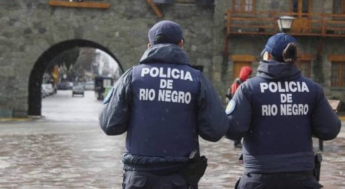 Bariloche: encontraron muerto en una celda a joven que había denunciado a policías por violencia institucional