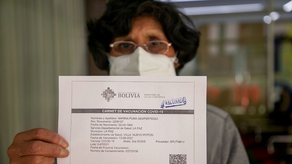 Bolivia puso en vigencia el carnet obligatorio de vacunación contra el Covid-19
