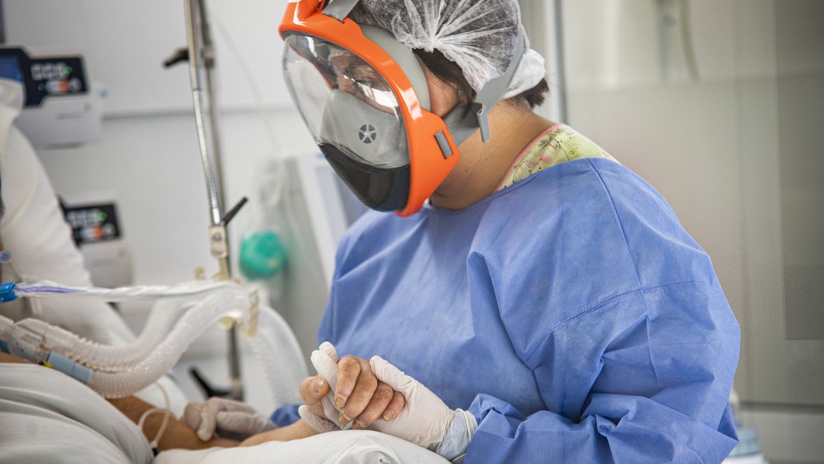 CABA reporta cuatro muertos y 8.575 nuevos casos de Covid-19