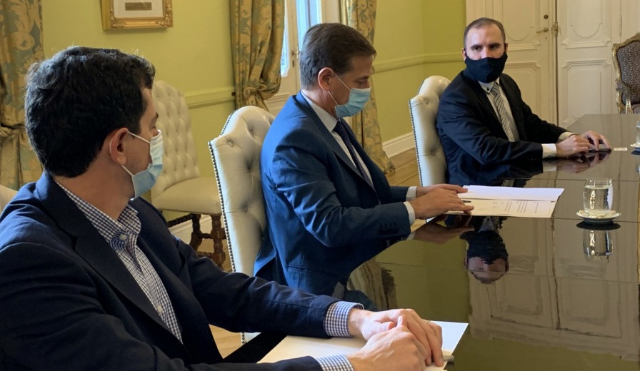 El ministro Guzmán se reunirá con Suarez y demás gobernadores por las negociaciones con el FMI