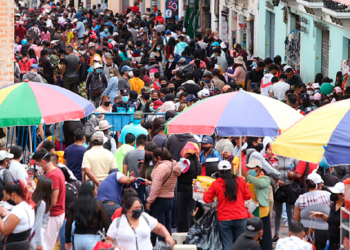 En Quito empiezan a multar a los que se pongan mal el barbijo