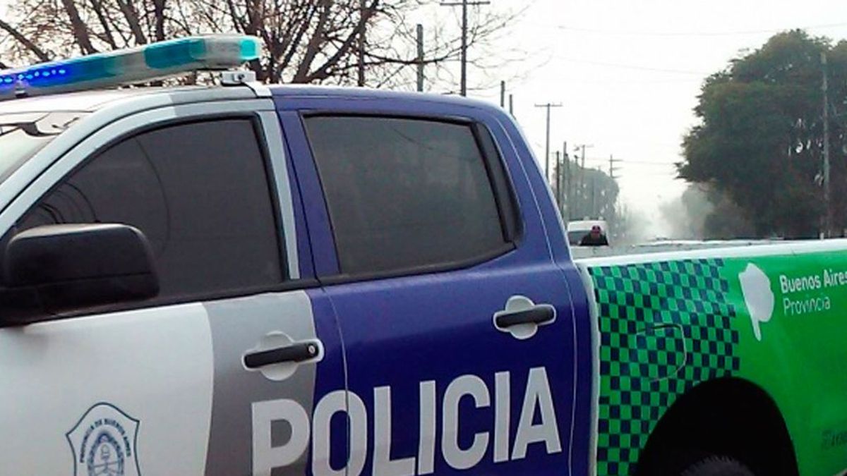 No los dejaron entrar a una fiesta y mataron a la dueña de casa e hirieron a otras 5 personas