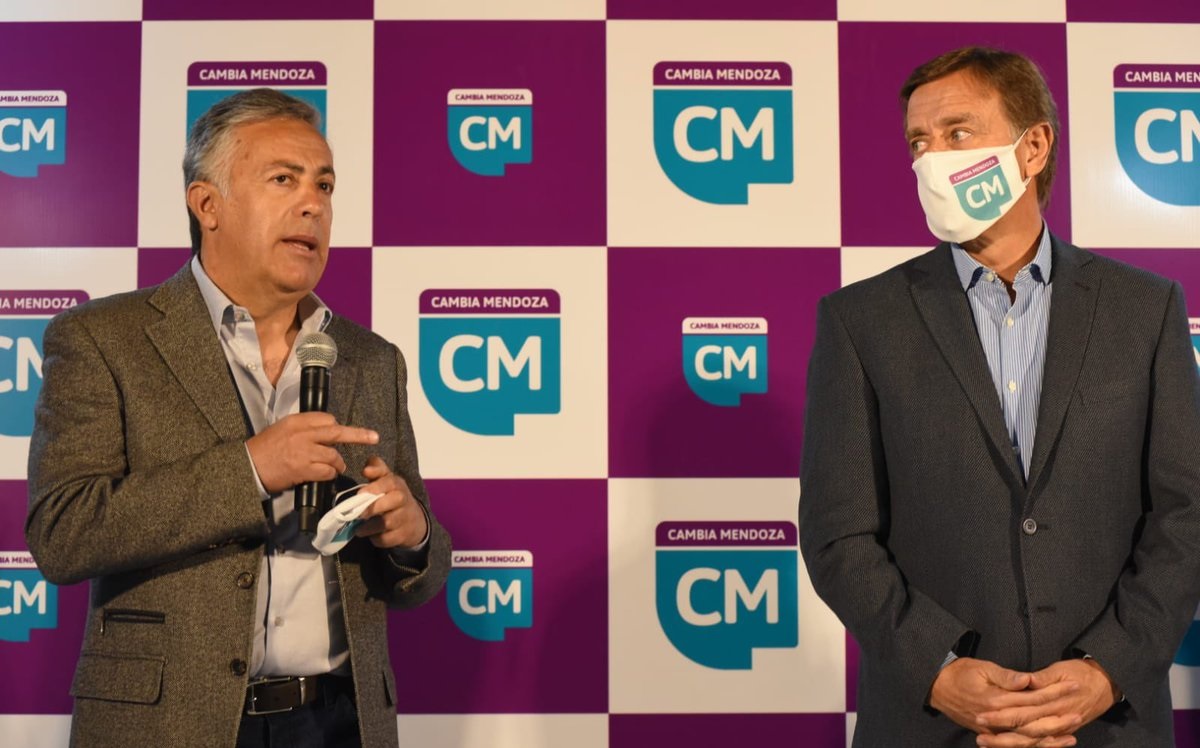 Por qué Cornejo quiere dividir a la oposición y Suarez “descansa” en Morales, según Pagni