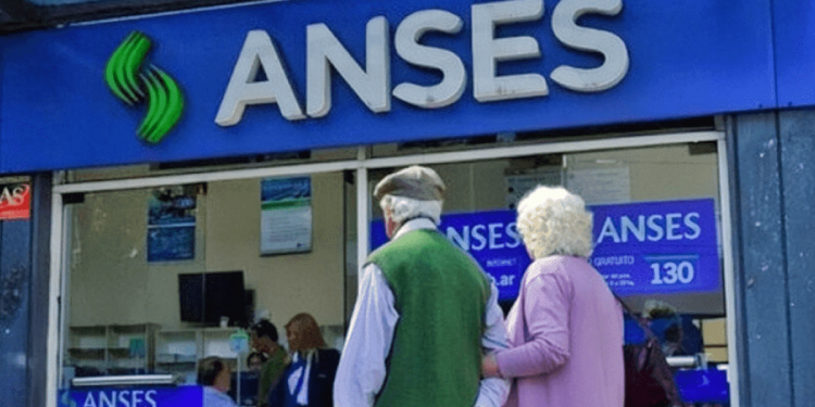 ANSES pidió a bancos que el trámite de fe de vida para jubilaciones no sea presencial