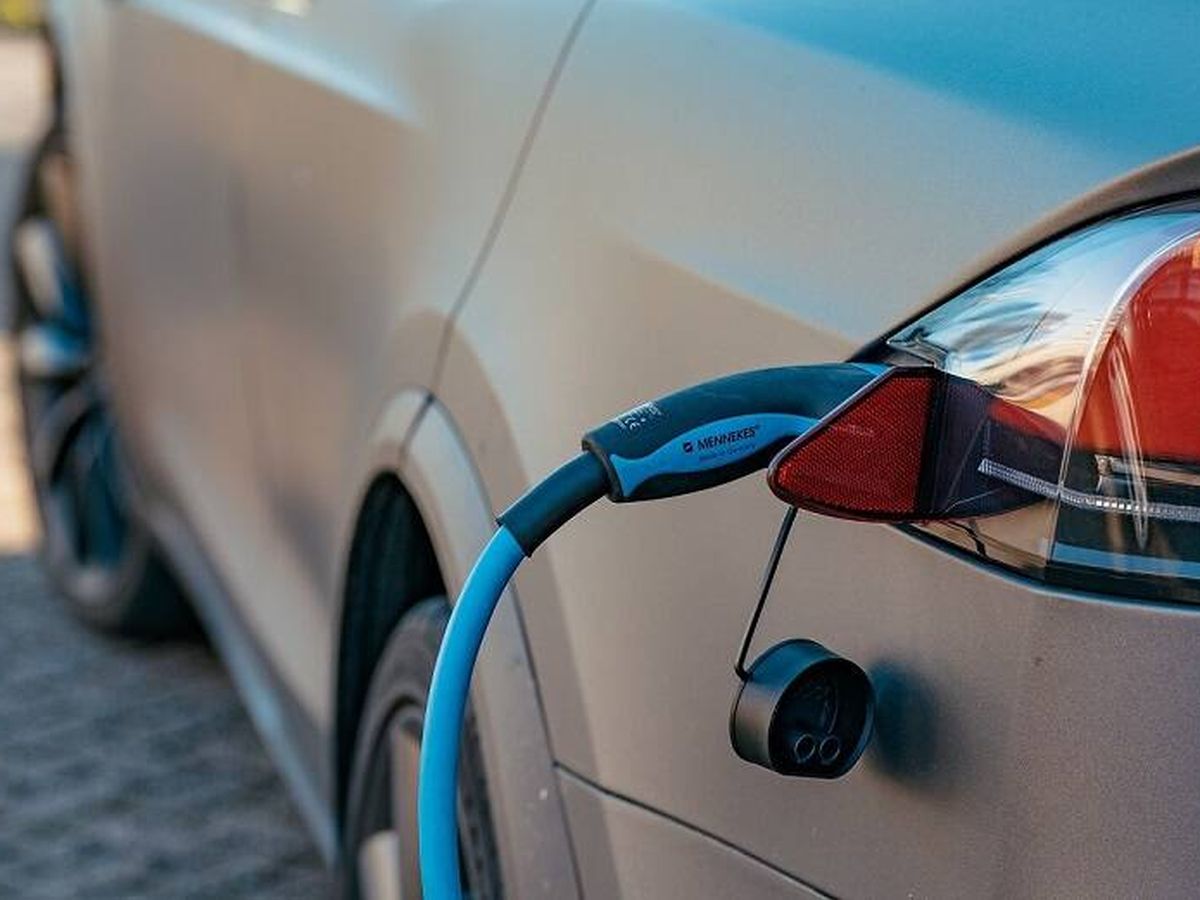Foto: El coche eléctrico tiene futuro en España. (Unsplash)